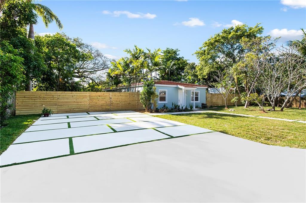 Prospect Gardens 22-26 B - Residential