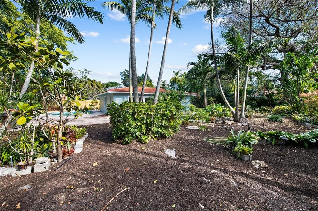 Prospect Gardens 22-26 B - Residential