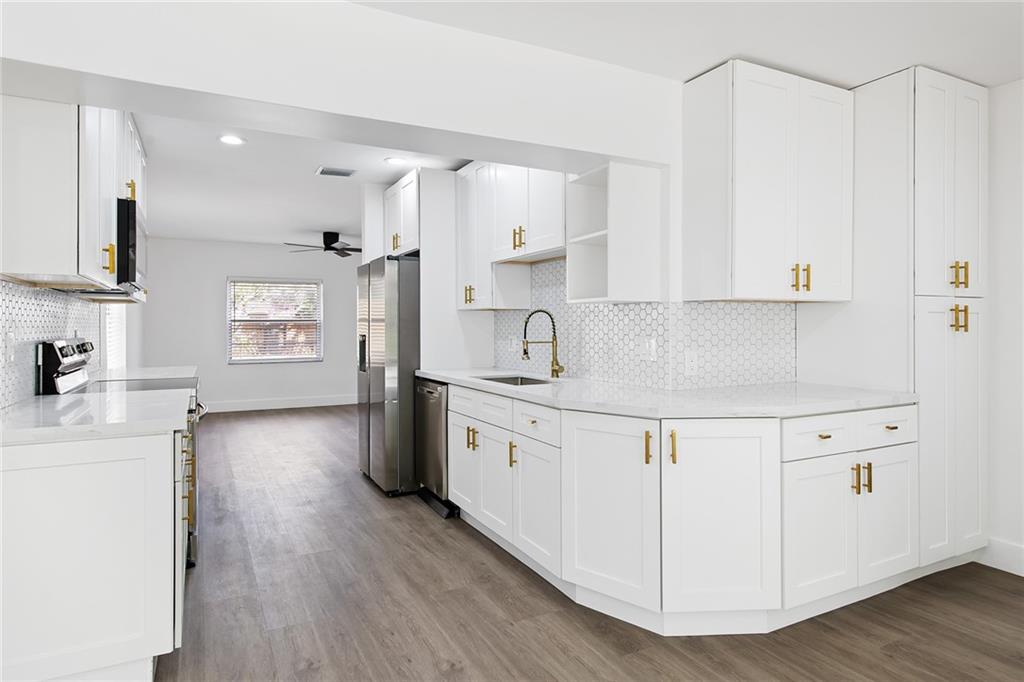 Prospect Gardens 22-26 B - Residential