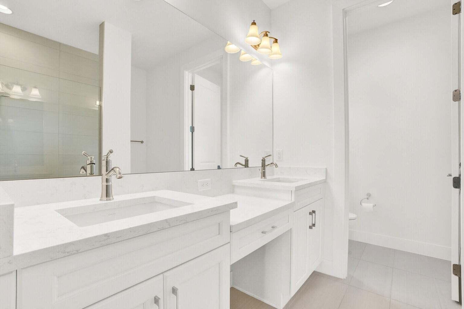 ALTON NEIGHBORHOOD - Residential Lease