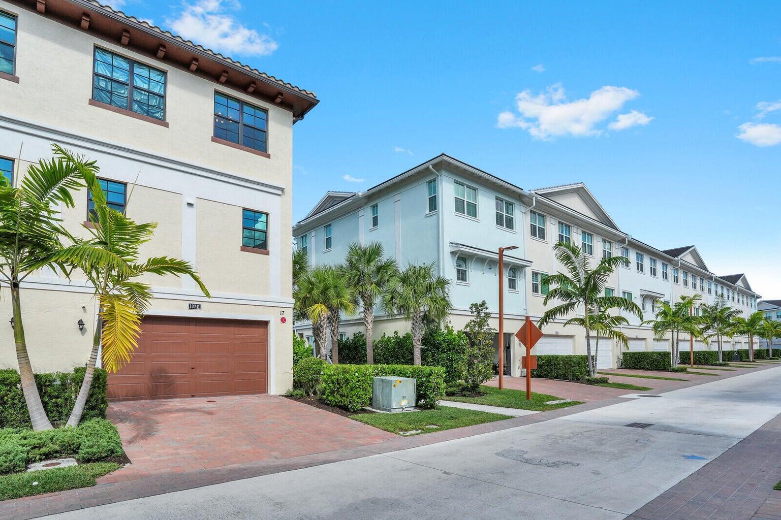 ALTON NEIGHBORHOOD - Residential Lease