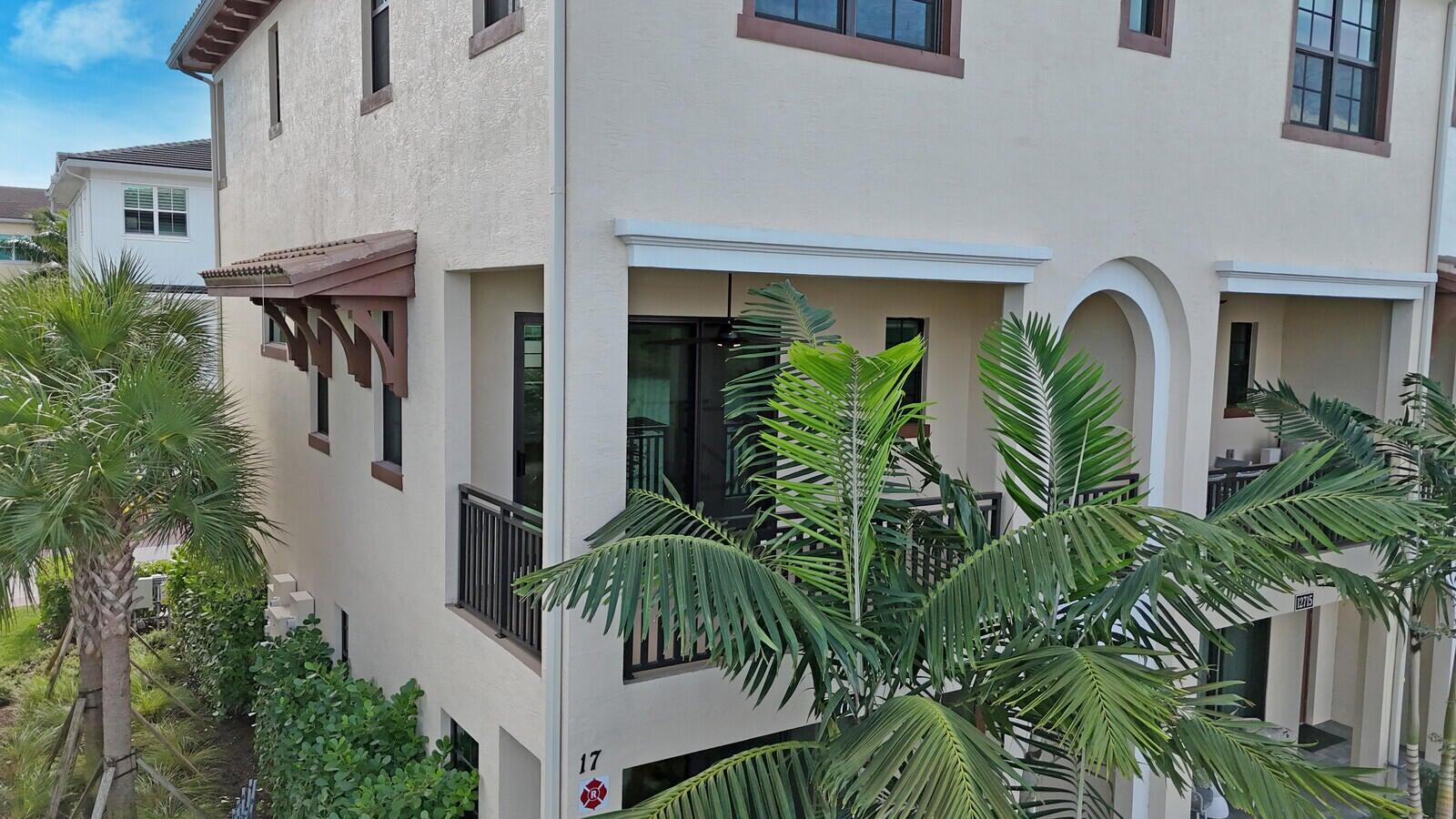 ALTON NEIGHBORHOOD - Residential Lease