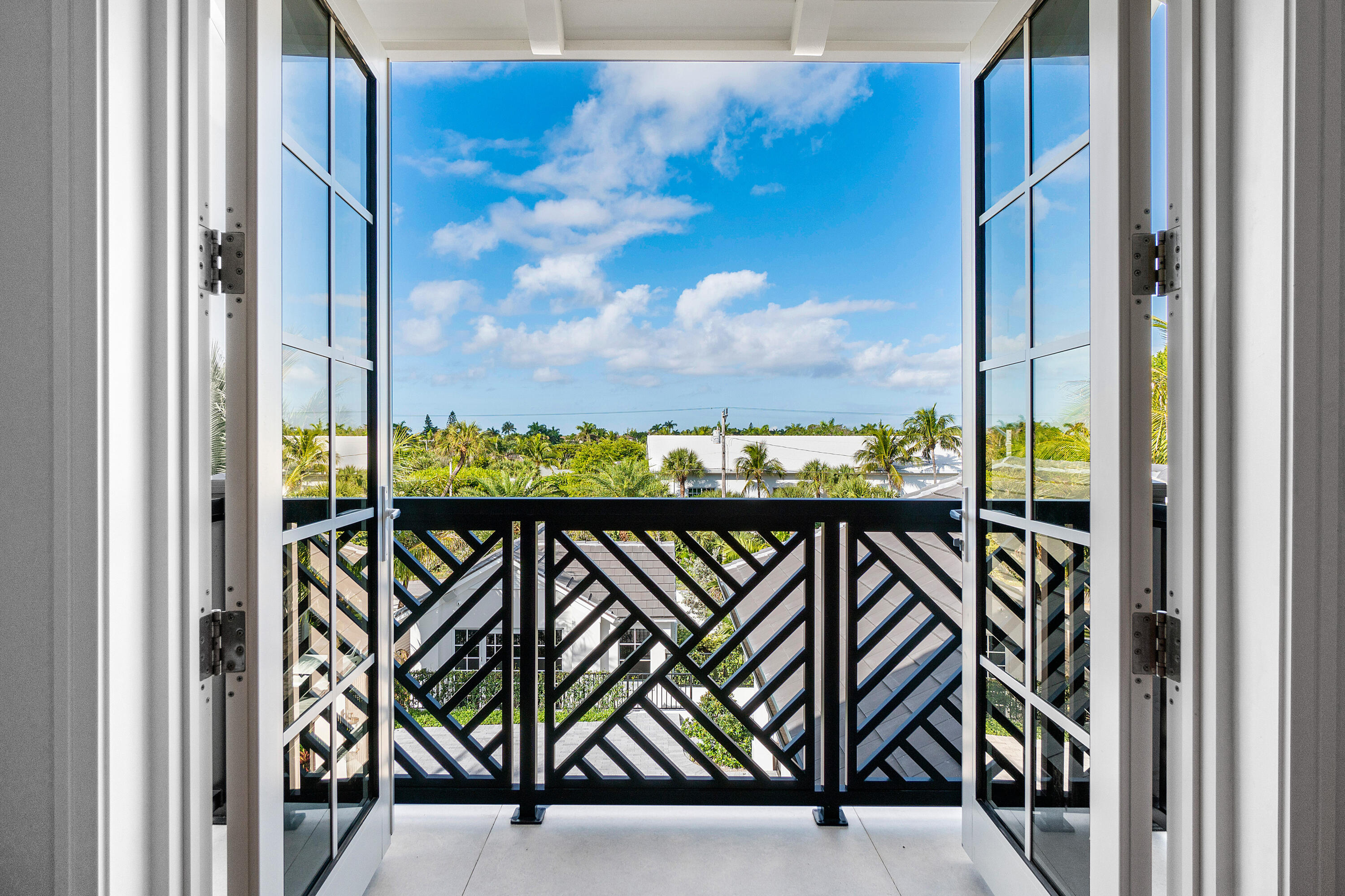 GULFSTREAM OCEAN TRS - Residential