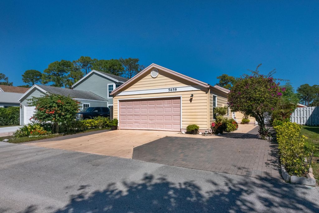 Photo of 5658 Dewberry Way, West Palm Beach, FL 33415 (MLS # R10962615)