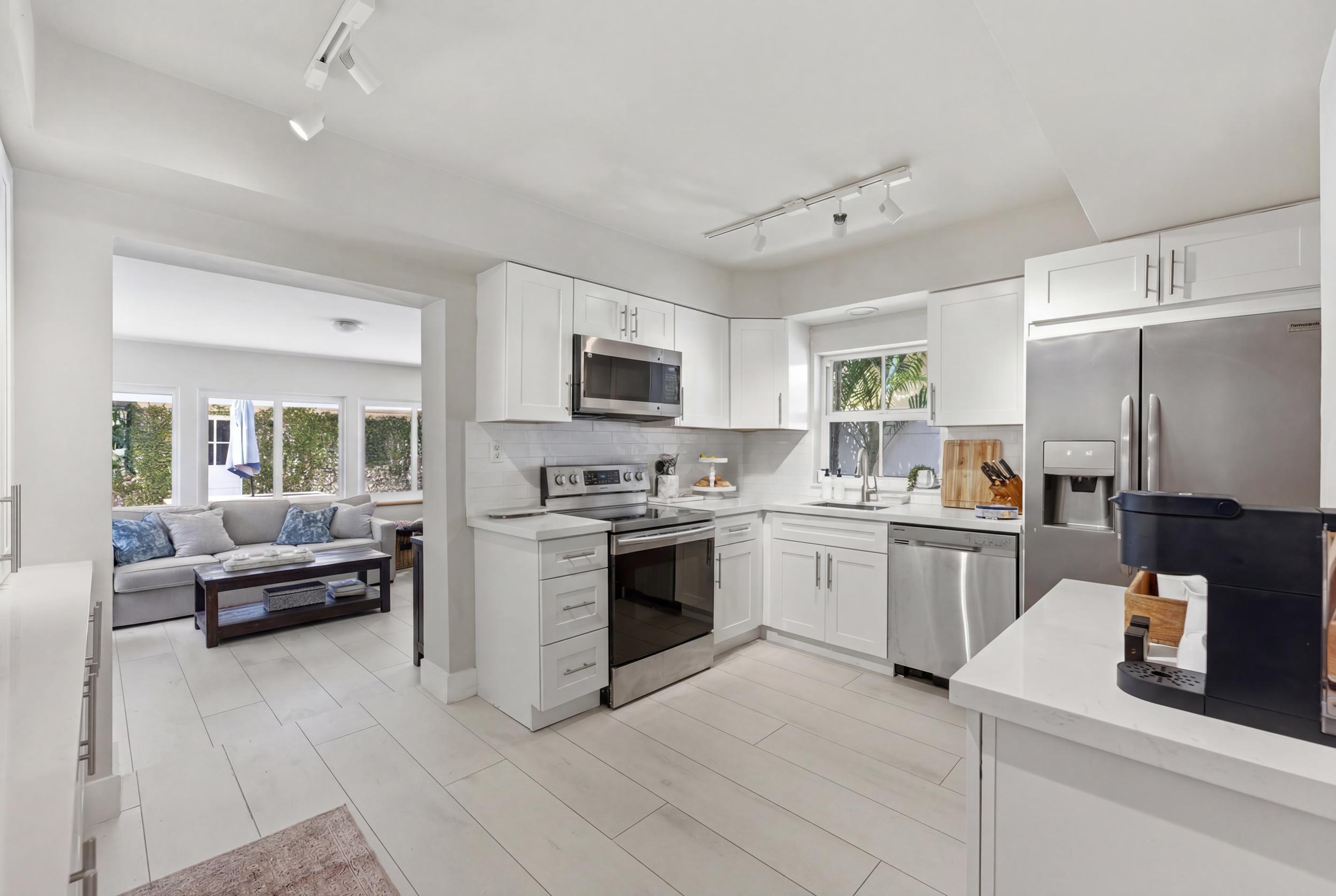 1020 SW 18th Court