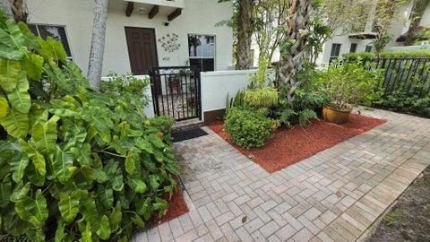 Tiny photo for 4726 MONARCH Way, Coconut Creek, FL 33073 (MLS # B26080385)