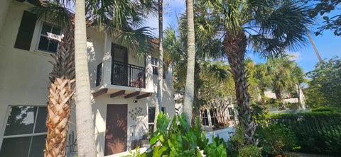 Photo of 4726 MONARCH Way, Coconut Creek, FL 33073 (MLS # B26080385)