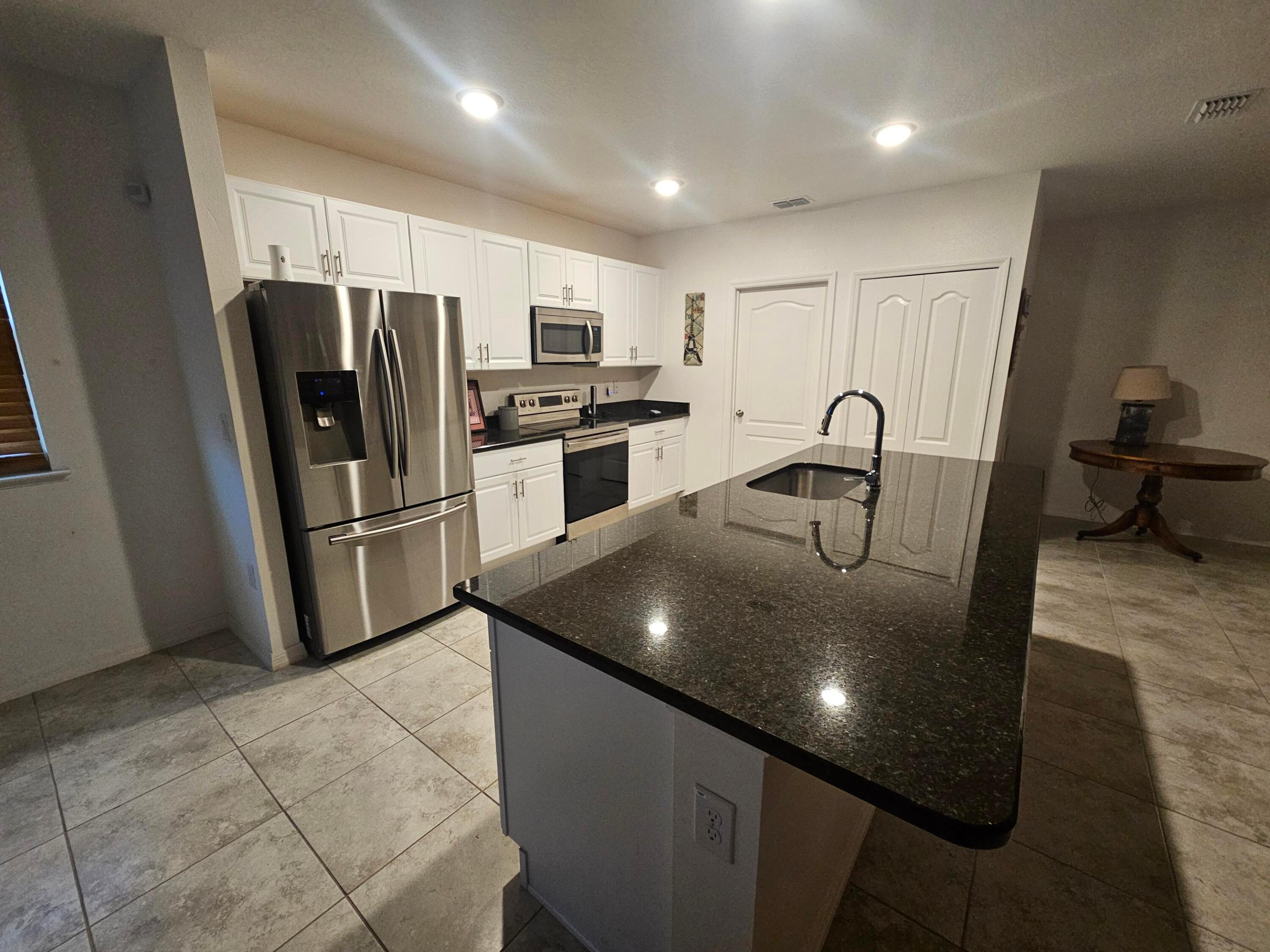 261 Wisteria Avenue NW