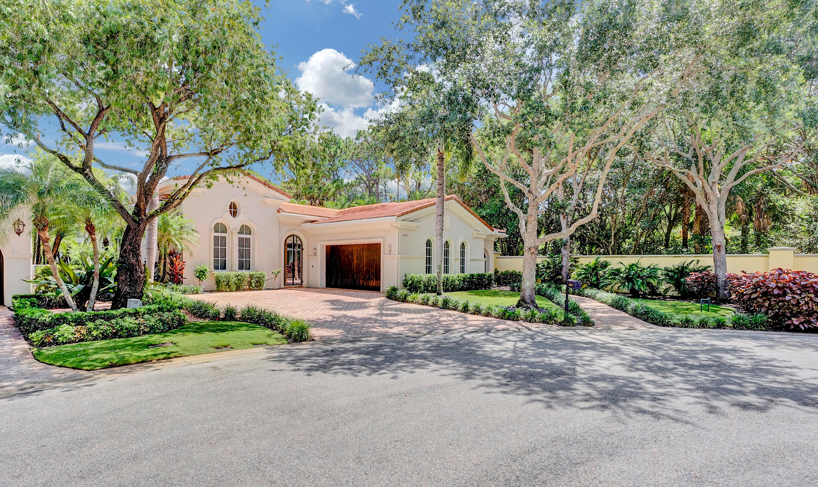 11317 Caladium Lane