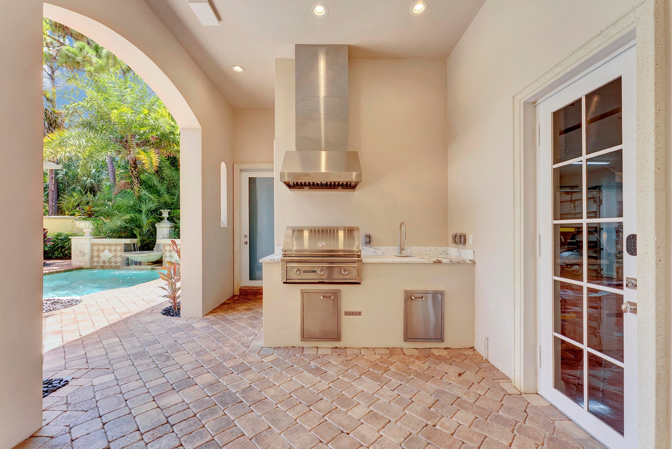 11317 Caladium Lane