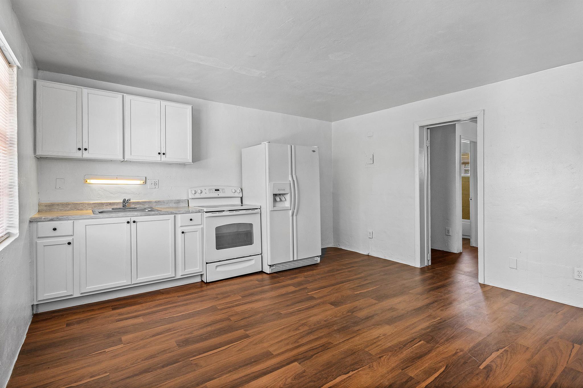 279 SW 1st Street 1-4