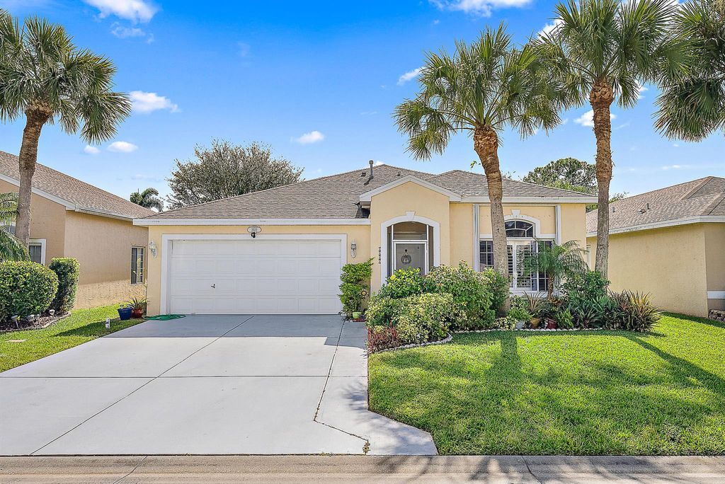 Photo of 2522 SE Springtree Place, Stuart, FL 34997 (MLS # R11139102)