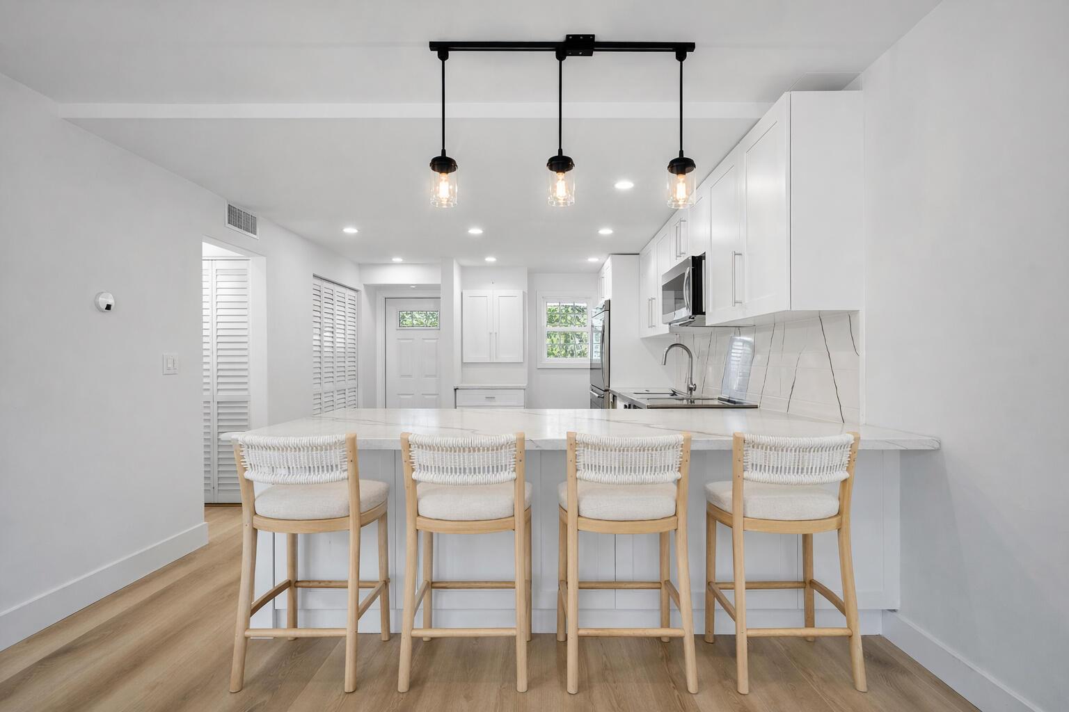 BOCA HOUSE CONDO - Residential