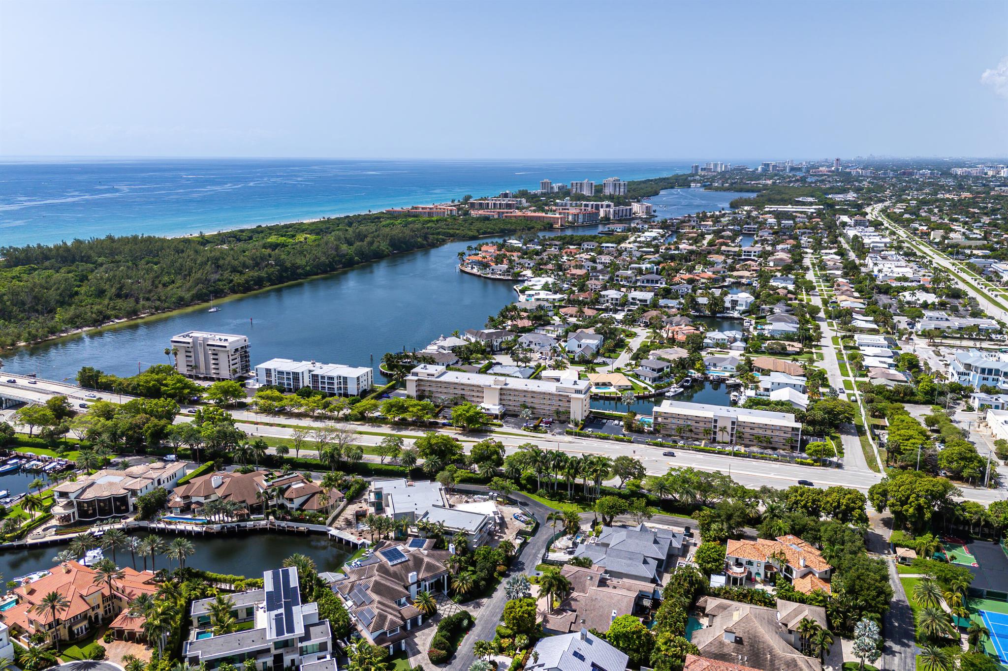 BOCA HOUSE CONDO - Residential