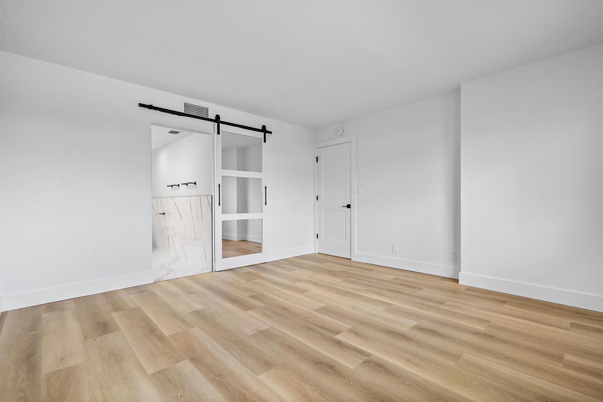 BOCA HOUSE CONDO - Residential