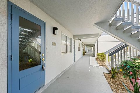 212 Tuscany D Delray Beach FL 33446