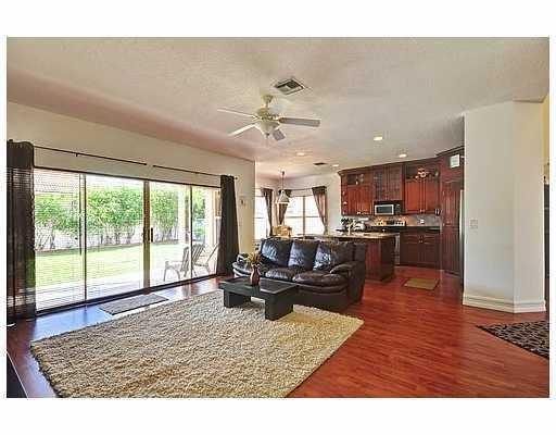 MISSION BAY TR H PH 2 - Residential