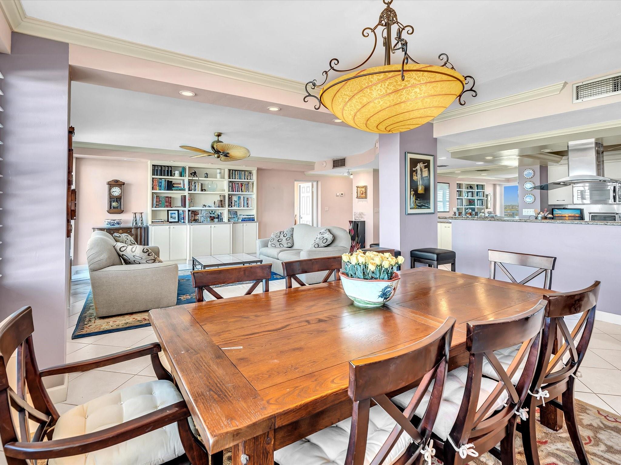 Coral Ridge Towers East - Residential