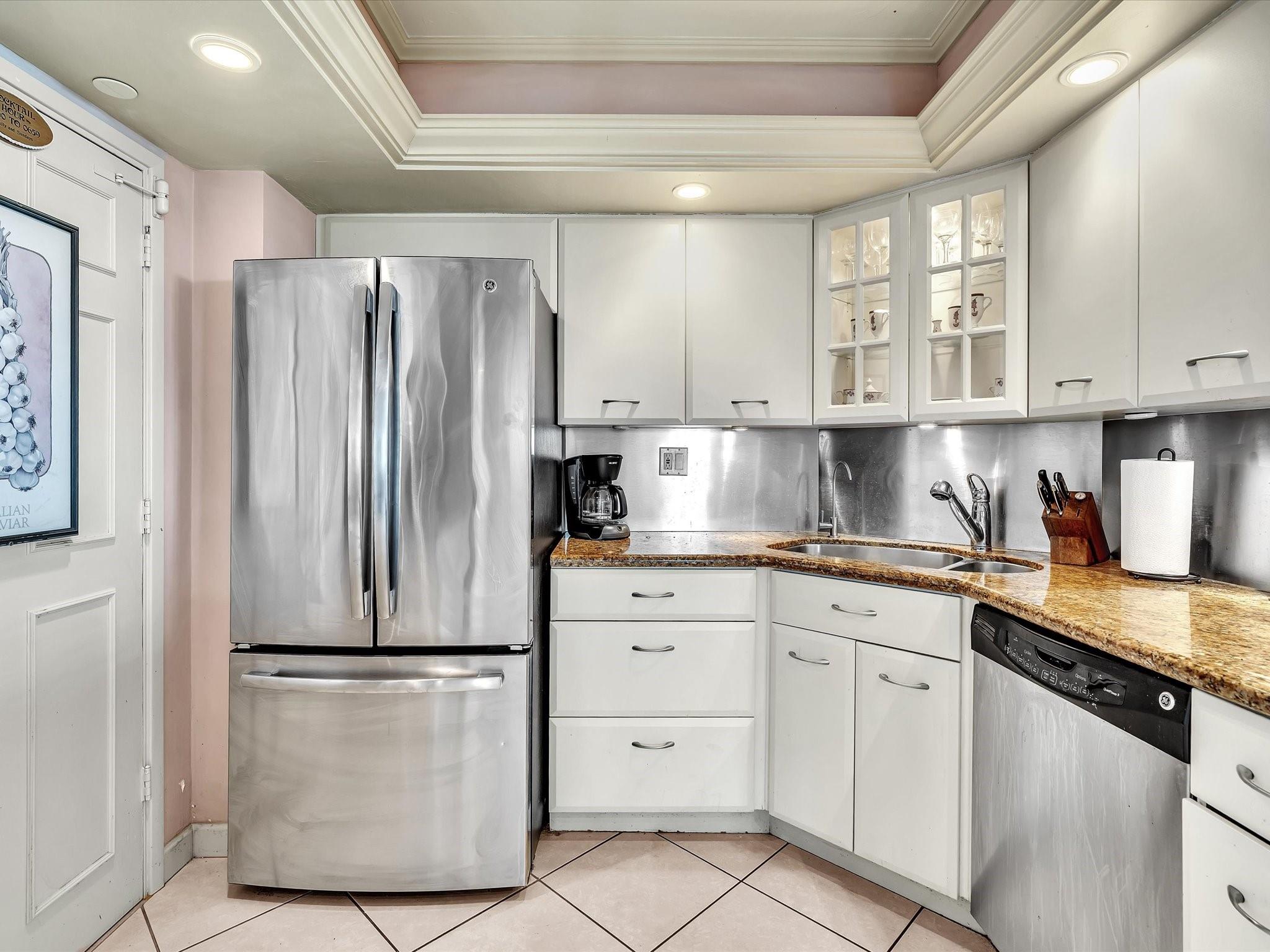 Coral Ridge Towers East - Residential