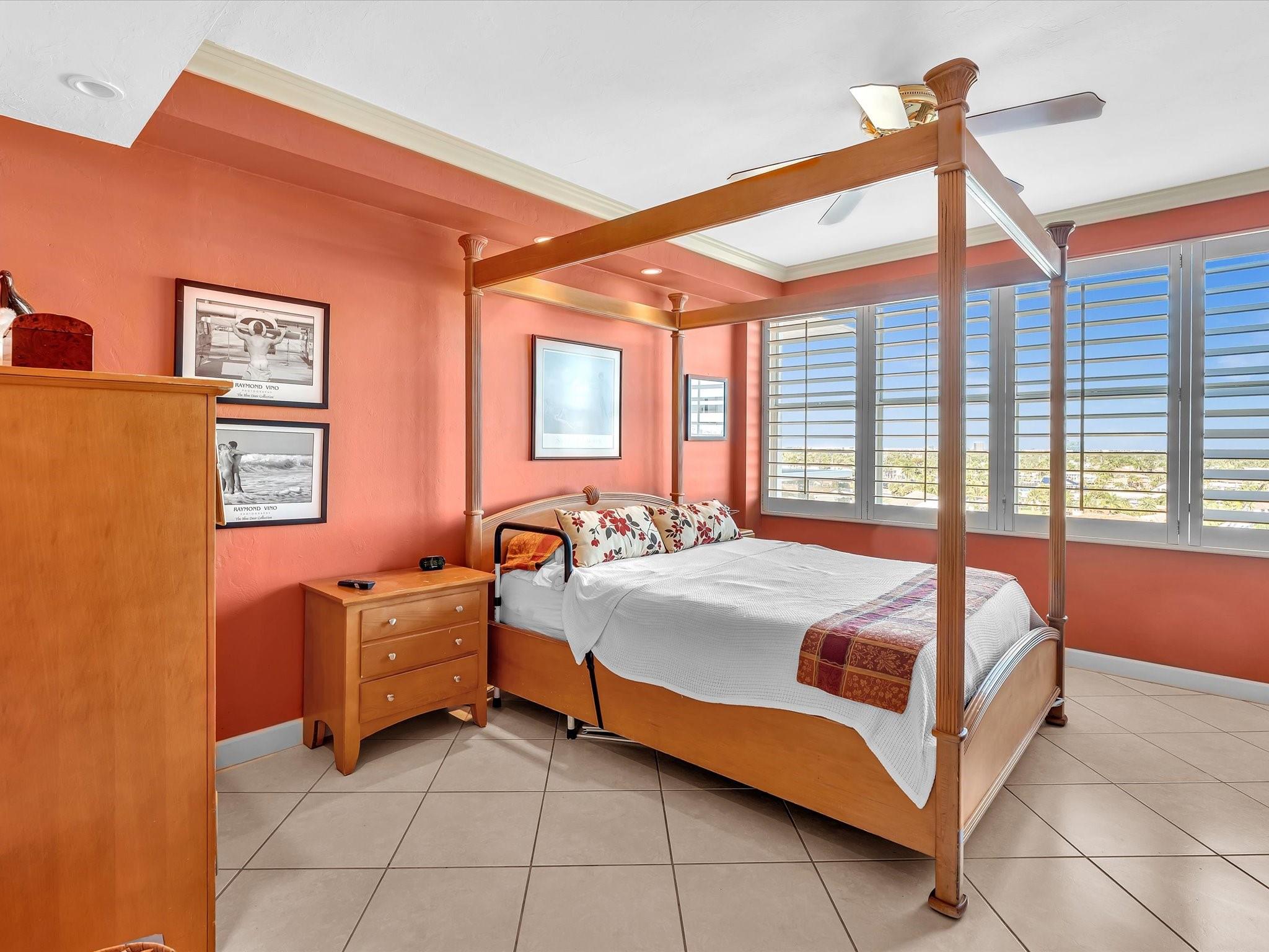 Coral Ridge Towers East - Residential