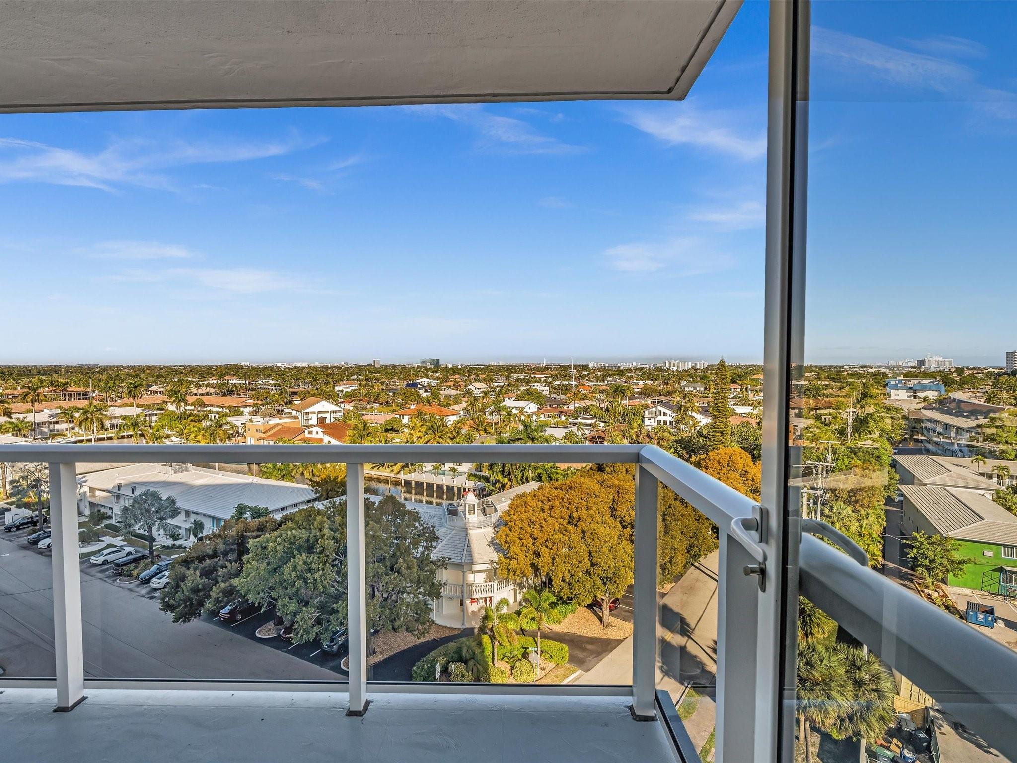 Coral Ridge Towers East - Residential