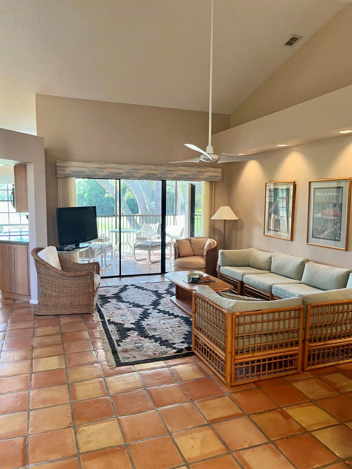 Terrific 2nd floor condo with 2 bedrooms, 2 baths and convertible den with a golf course view in Boca Country Club. New AC, SS appliances, updated master bath and kitchen! Garage and 1 car driveway. Golf course and club house with restaurant are open to the public. Convenient location to all the best of Boca's beaches and parks as well as Delray's famous Atlantic Ave.