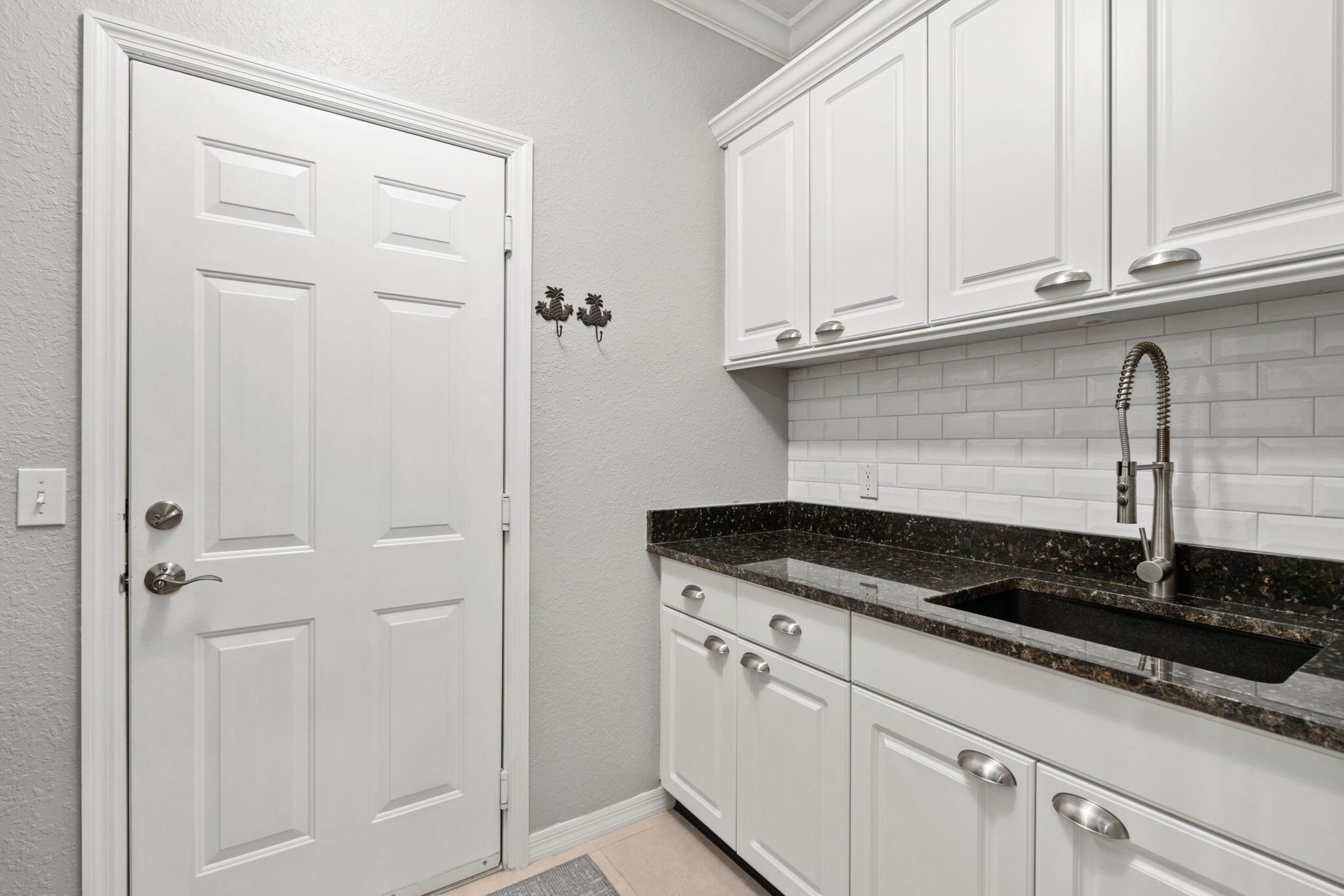 THE LAKES AT THE SAVANNAHS CONDOMINIUM - Residential