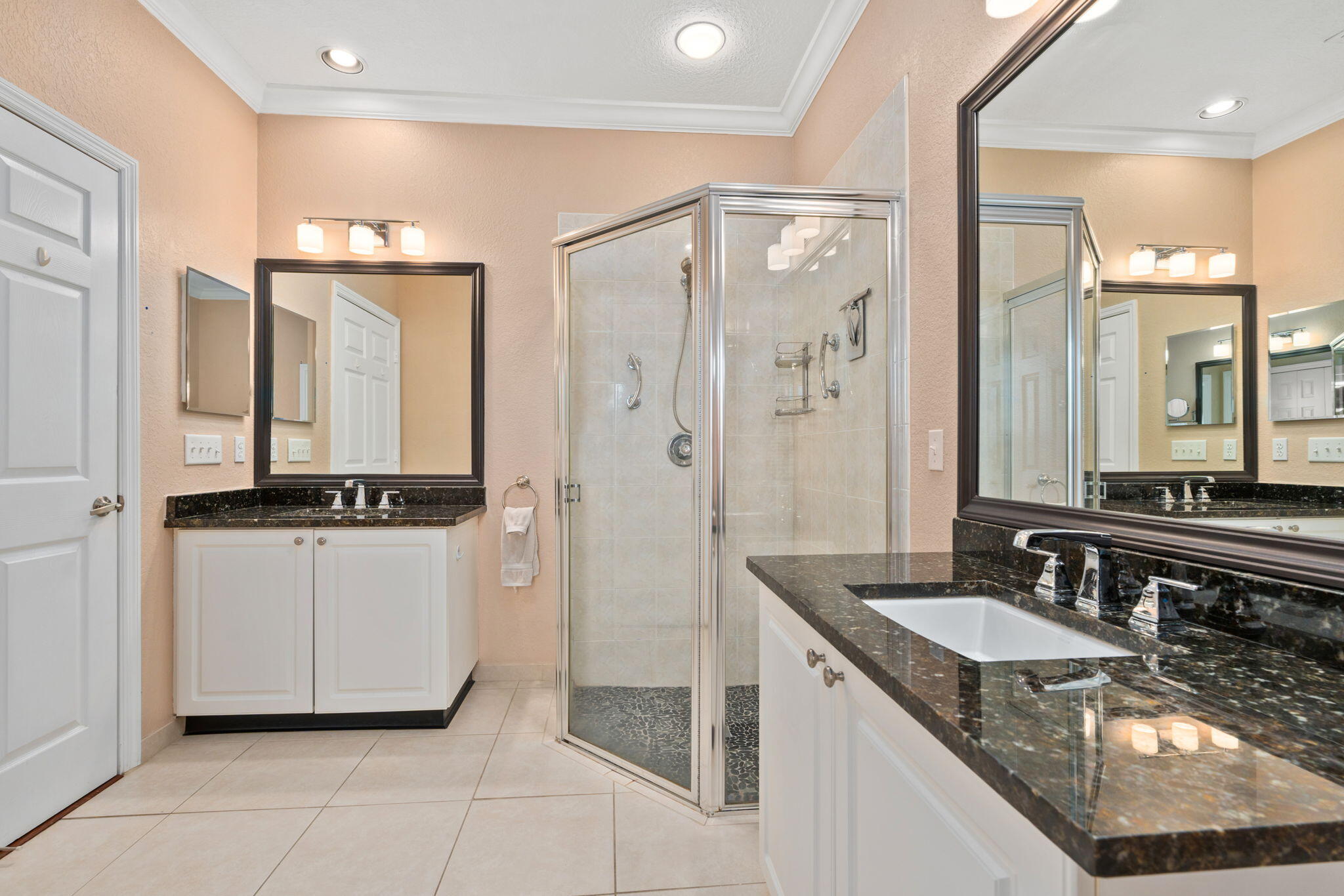 THE LAKES AT THE SAVANNAHS CONDOMINIUM - Residential