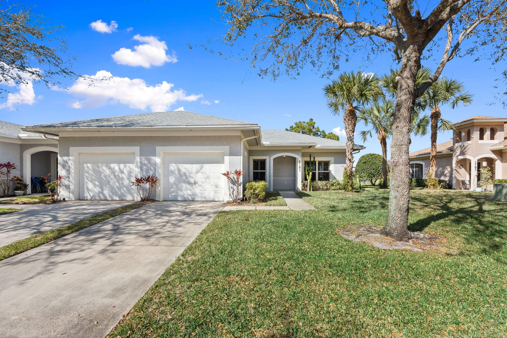 THE LAKES AT THE SAVANNAHS CONDOMINIUM - Residential