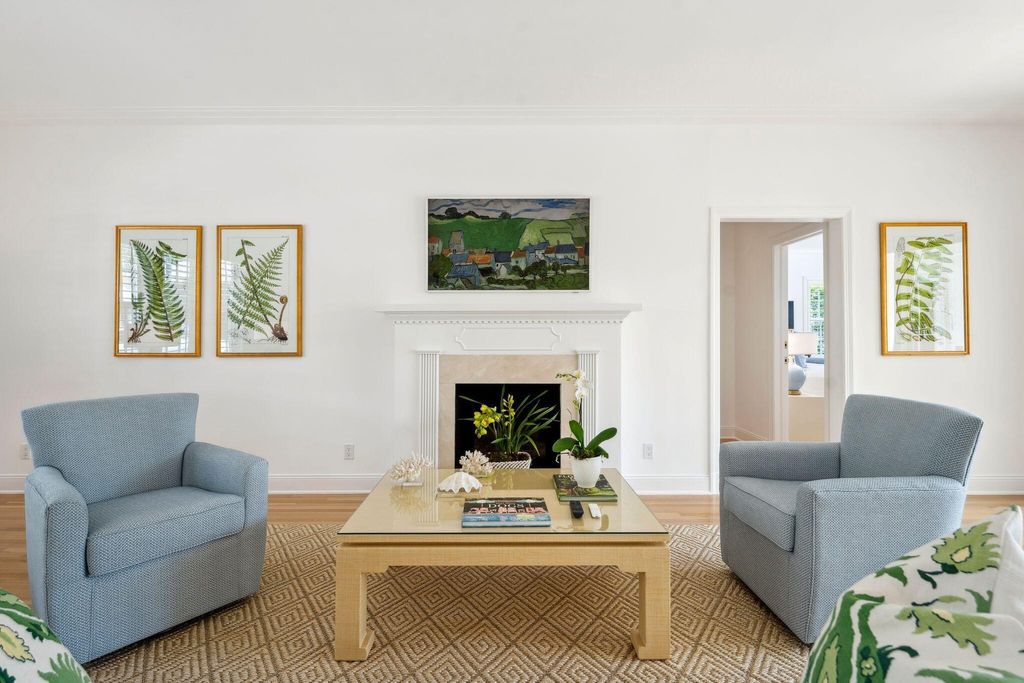 Photo of 202 Sanford Avenue, Palm Beach, FL 33480 (MLS # R11045684)