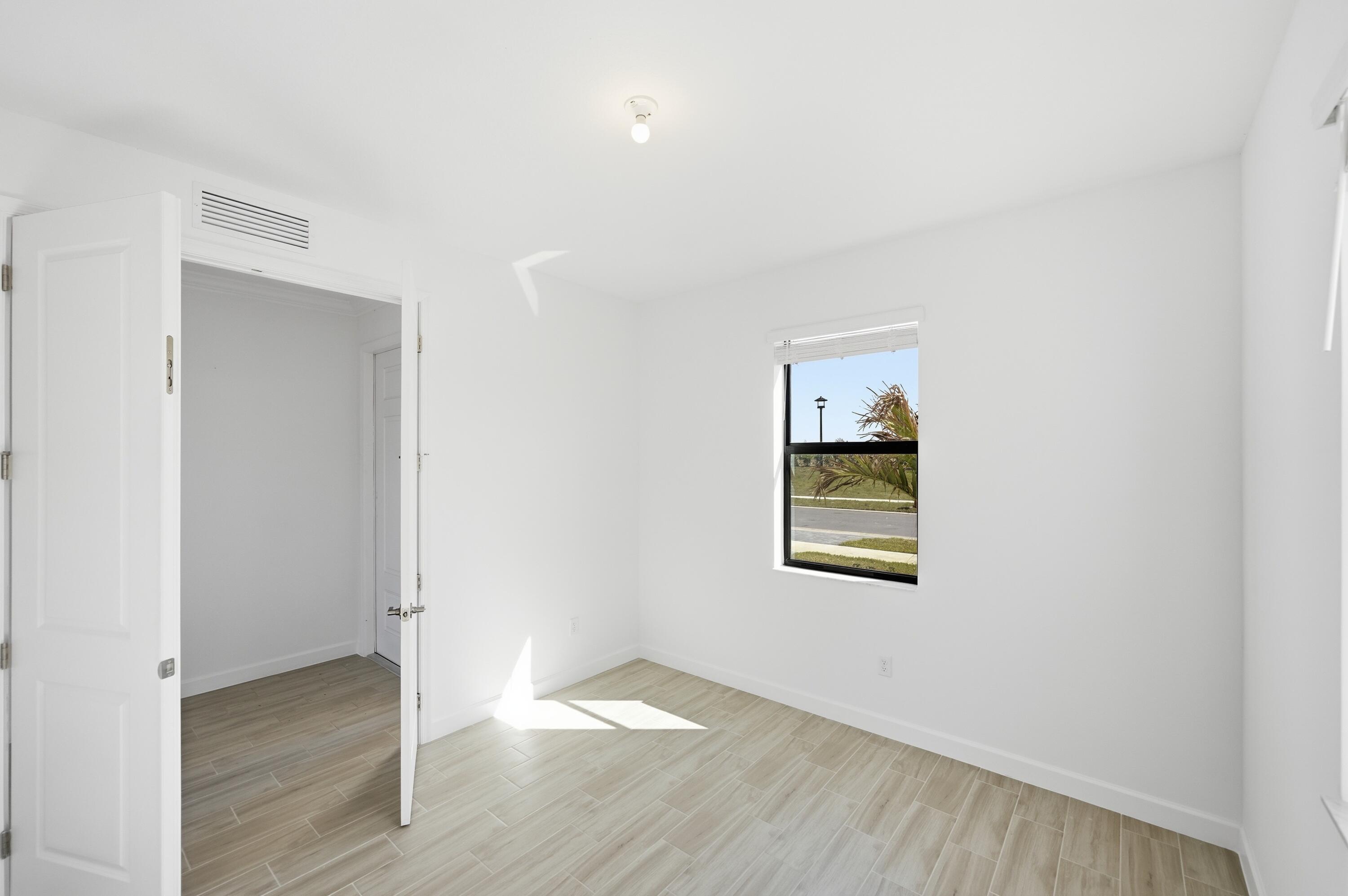 Glynlea Country Club - Residential