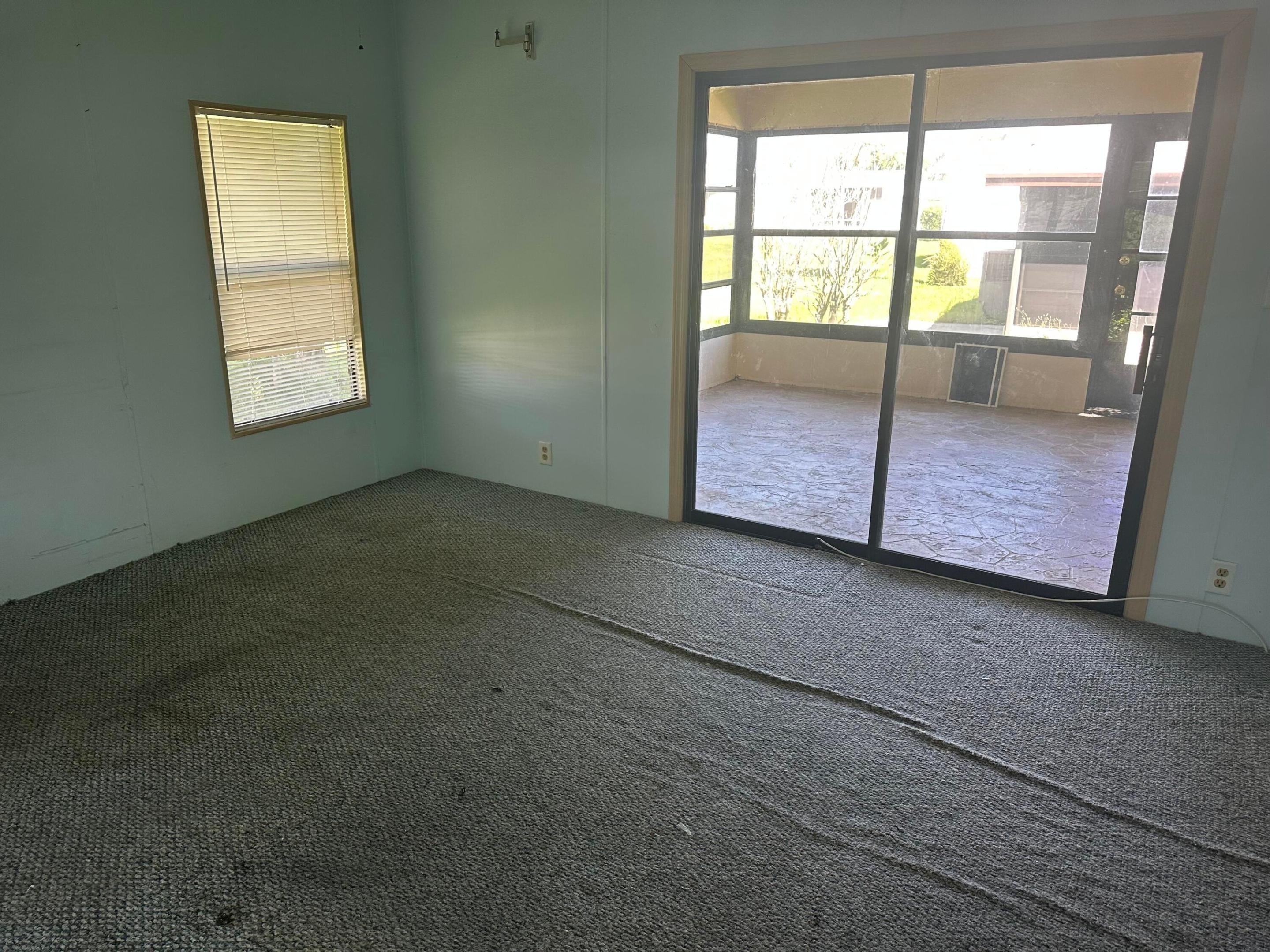 5591 HEMINGWAY Court E-01