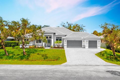 Photo of 2004 Winding Creek Lane, Fort Pierce, FL 34981 (MLS # R10839131)