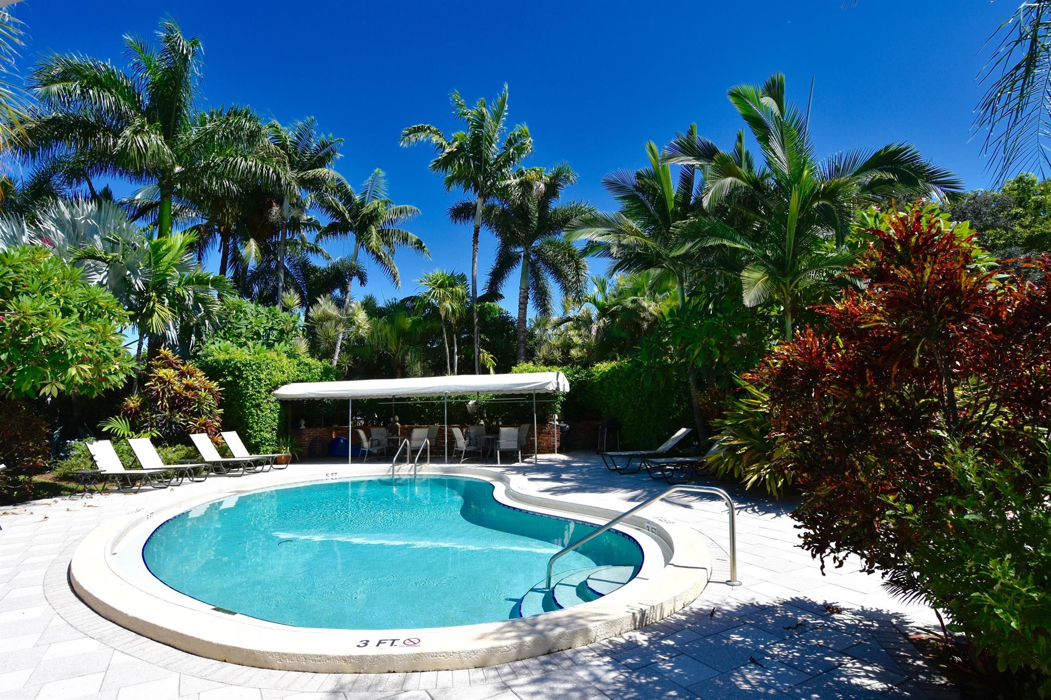 Coral Ridge - Commercial Sale