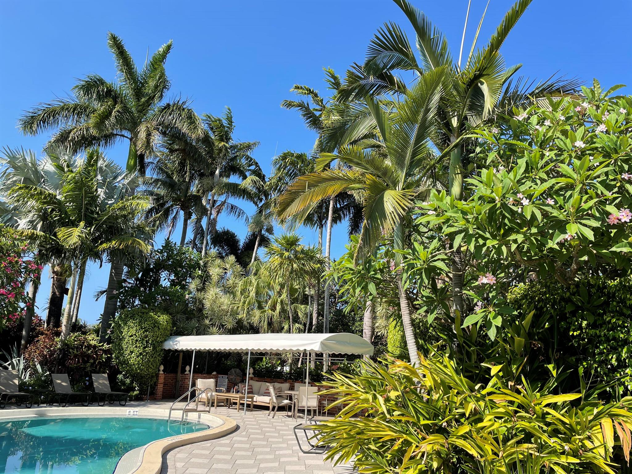 Coral Ridge - Commercial Sale