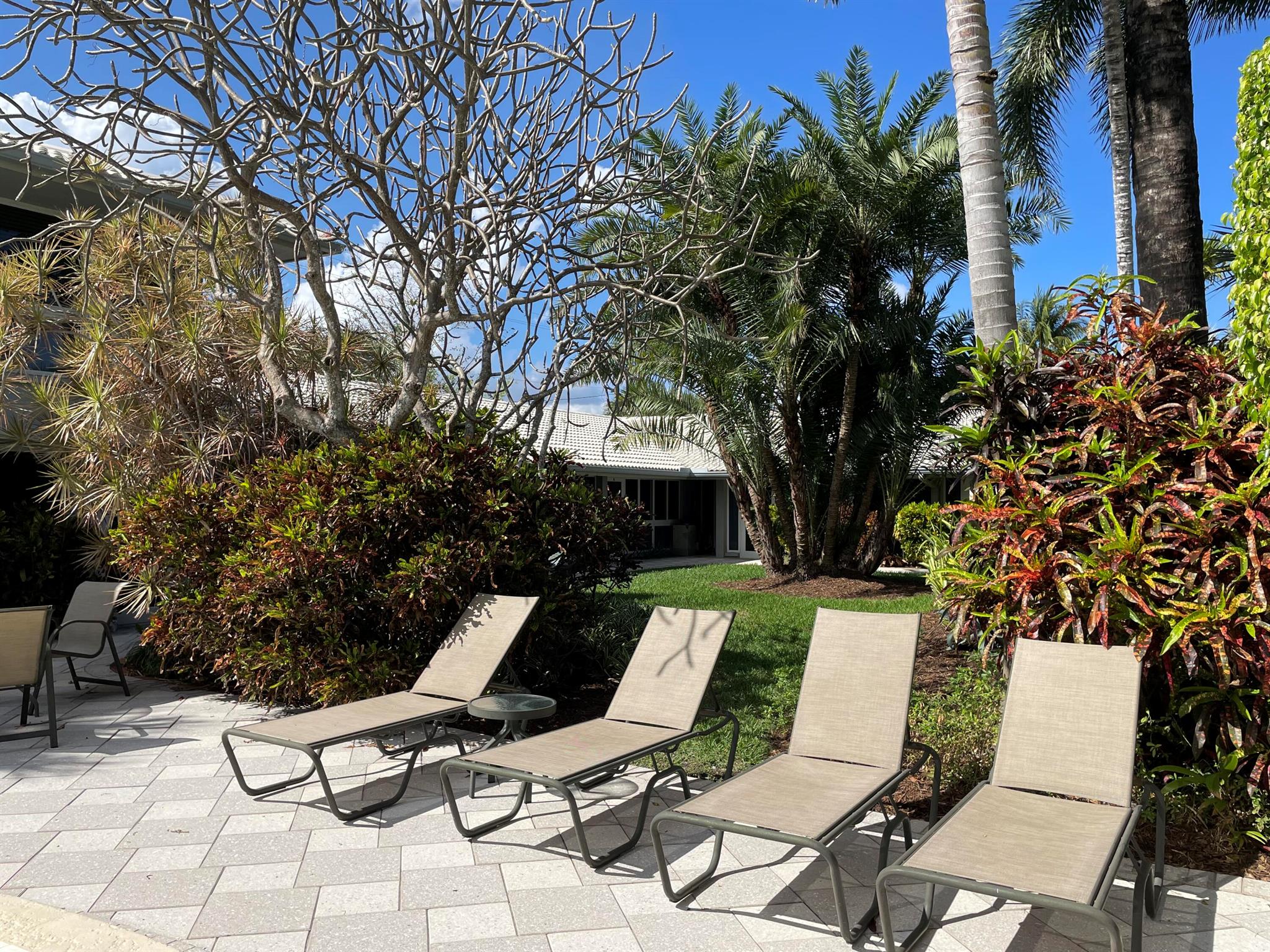 Coral Ridge - Commercial Sale