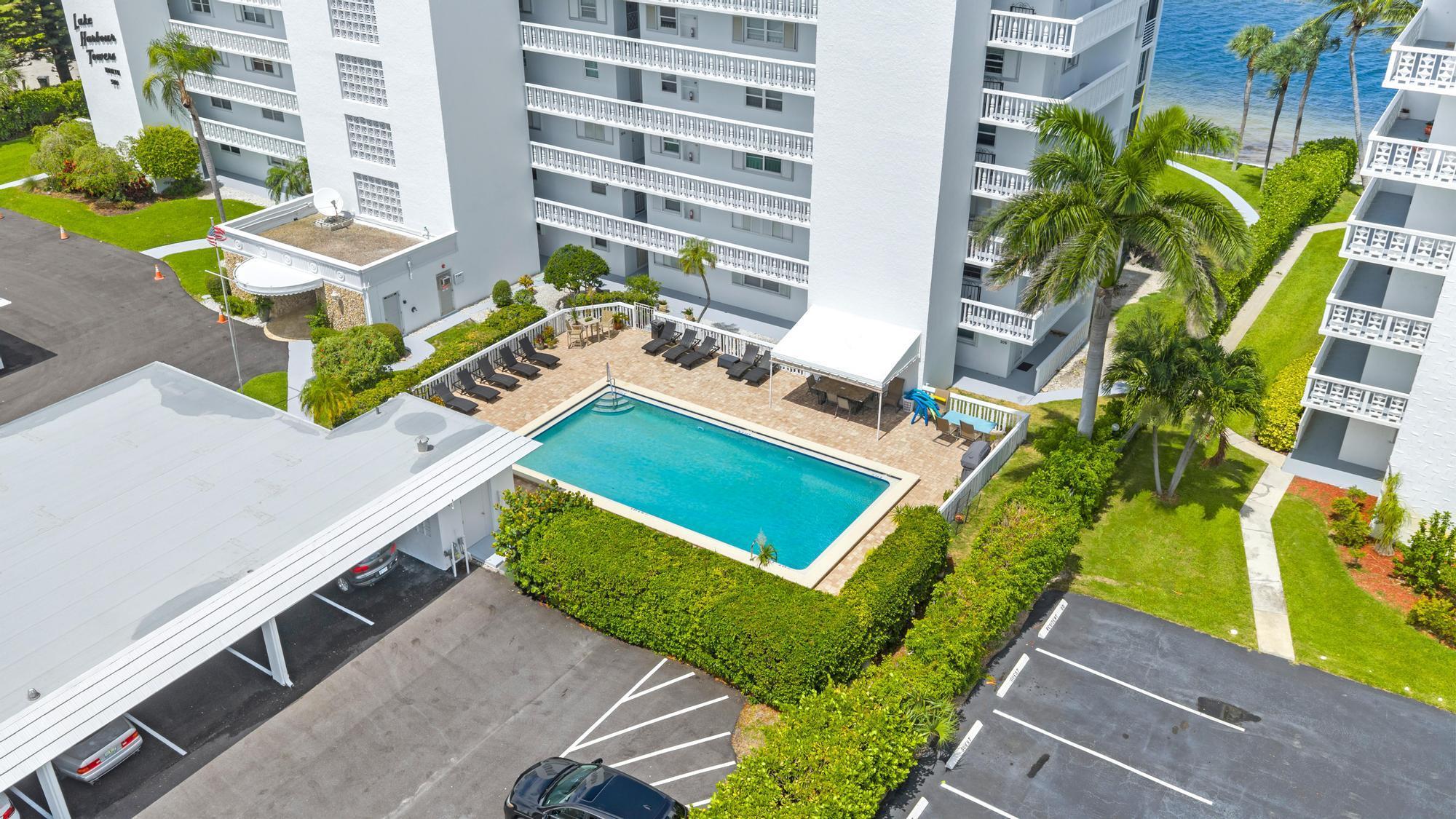 501 Lake Shore Drive 502