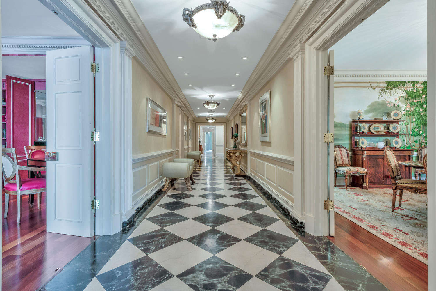 KIRKLAND HOUSE CONDO - Residential