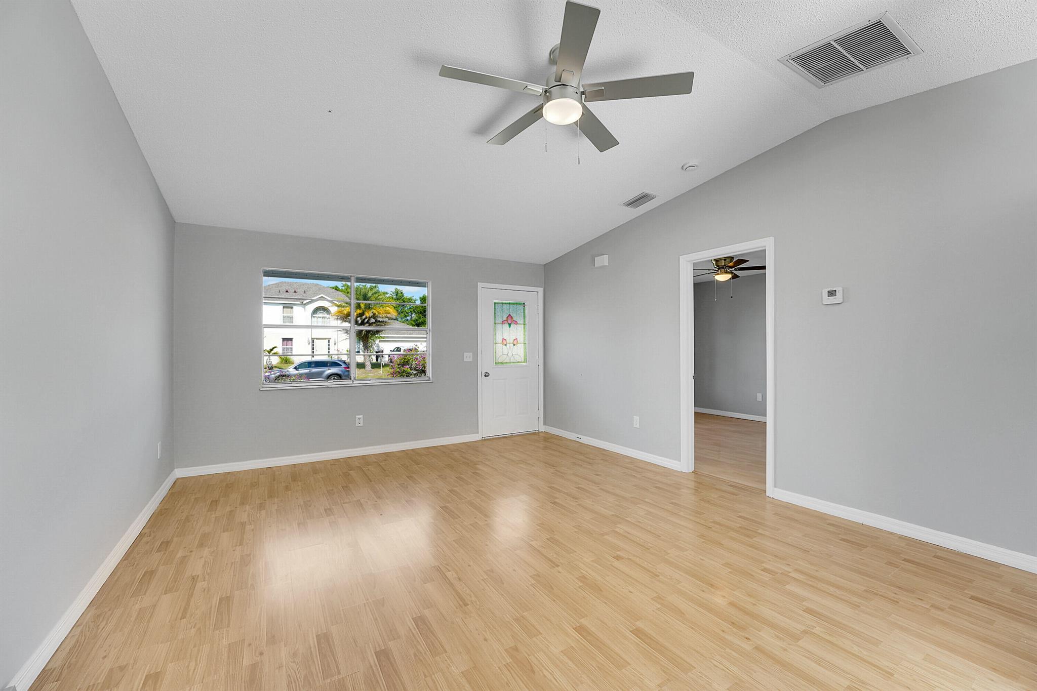 PORT ST LUCIE SECTION 18 - Residential