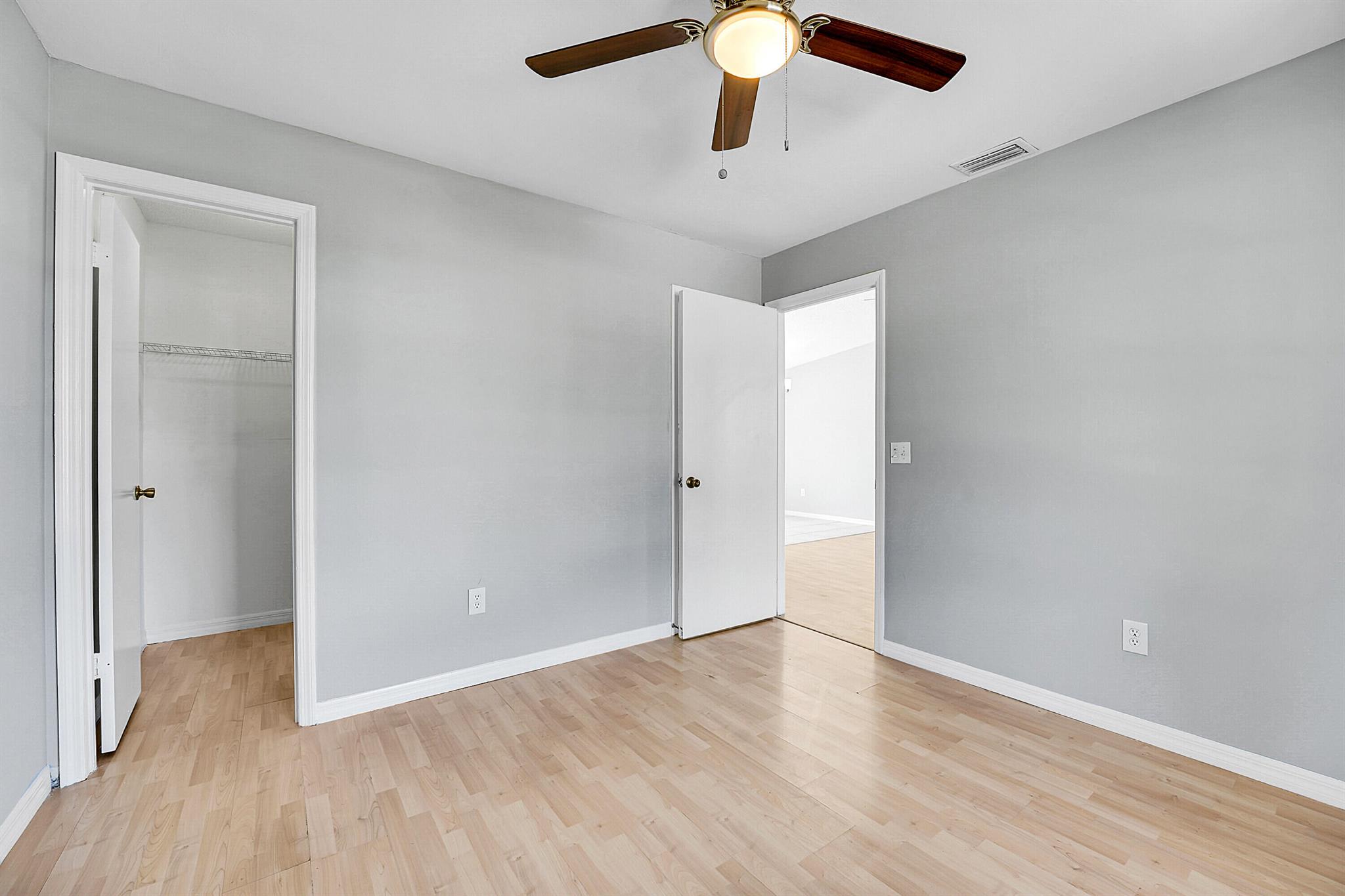 PORT ST LUCIE SECTION 18 - Residential