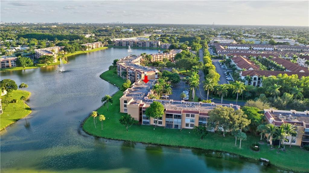 CORAL GATE XI CONDO - Residential