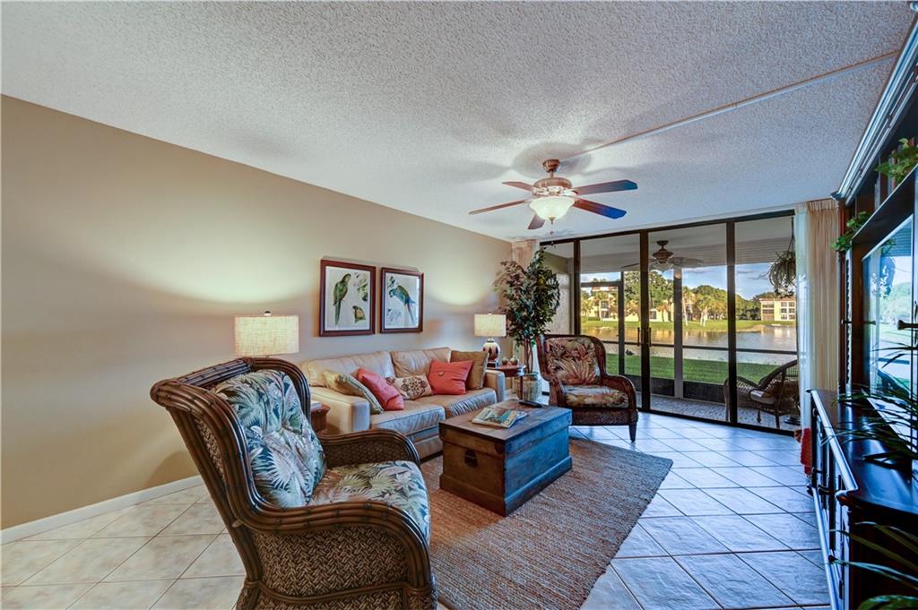 CORAL GATE XI CONDO - Residential