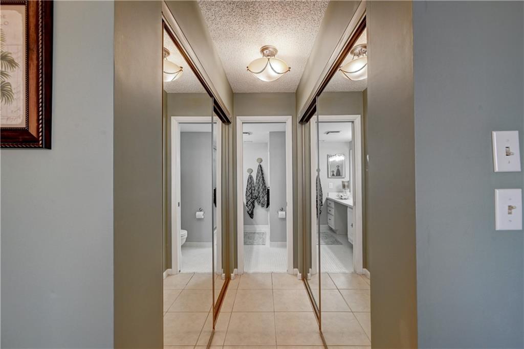 CORAL GATE XI CONDO - Residential