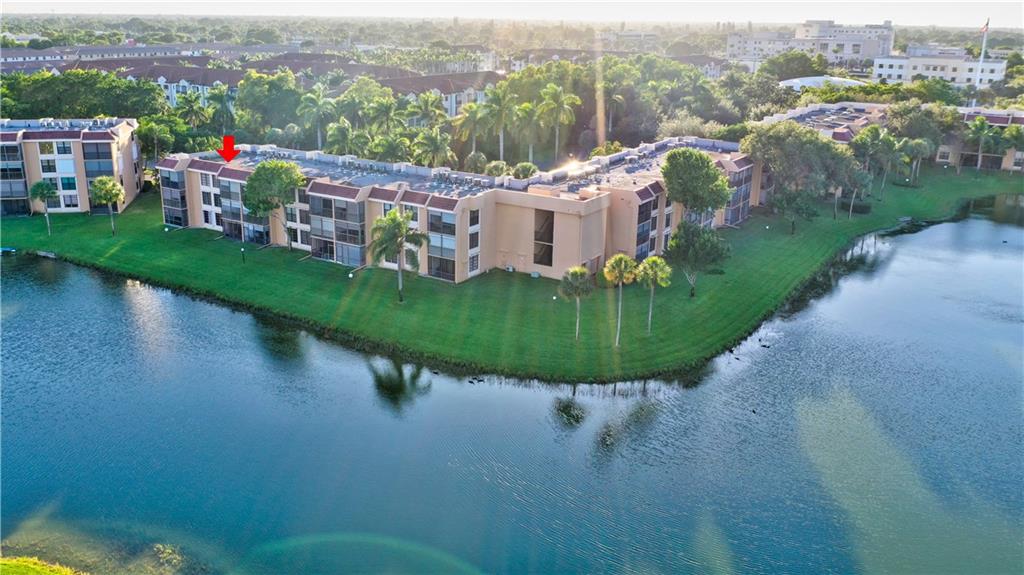 CORAL GATE XI CONDO - Residential