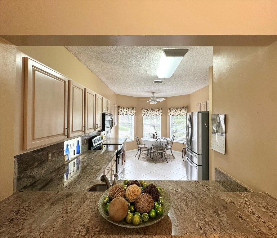 6302 Harbour Oak Drive