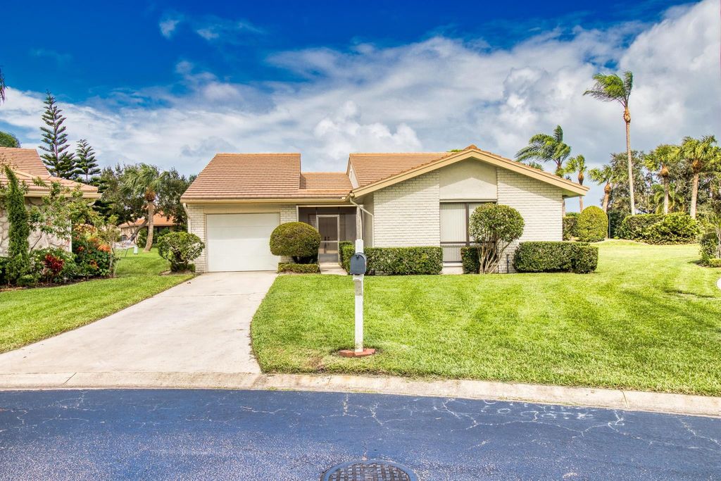 Photo of 2495 SW Egret Pond Circle, Palm City, FL 34990 (MLS # R11033515)