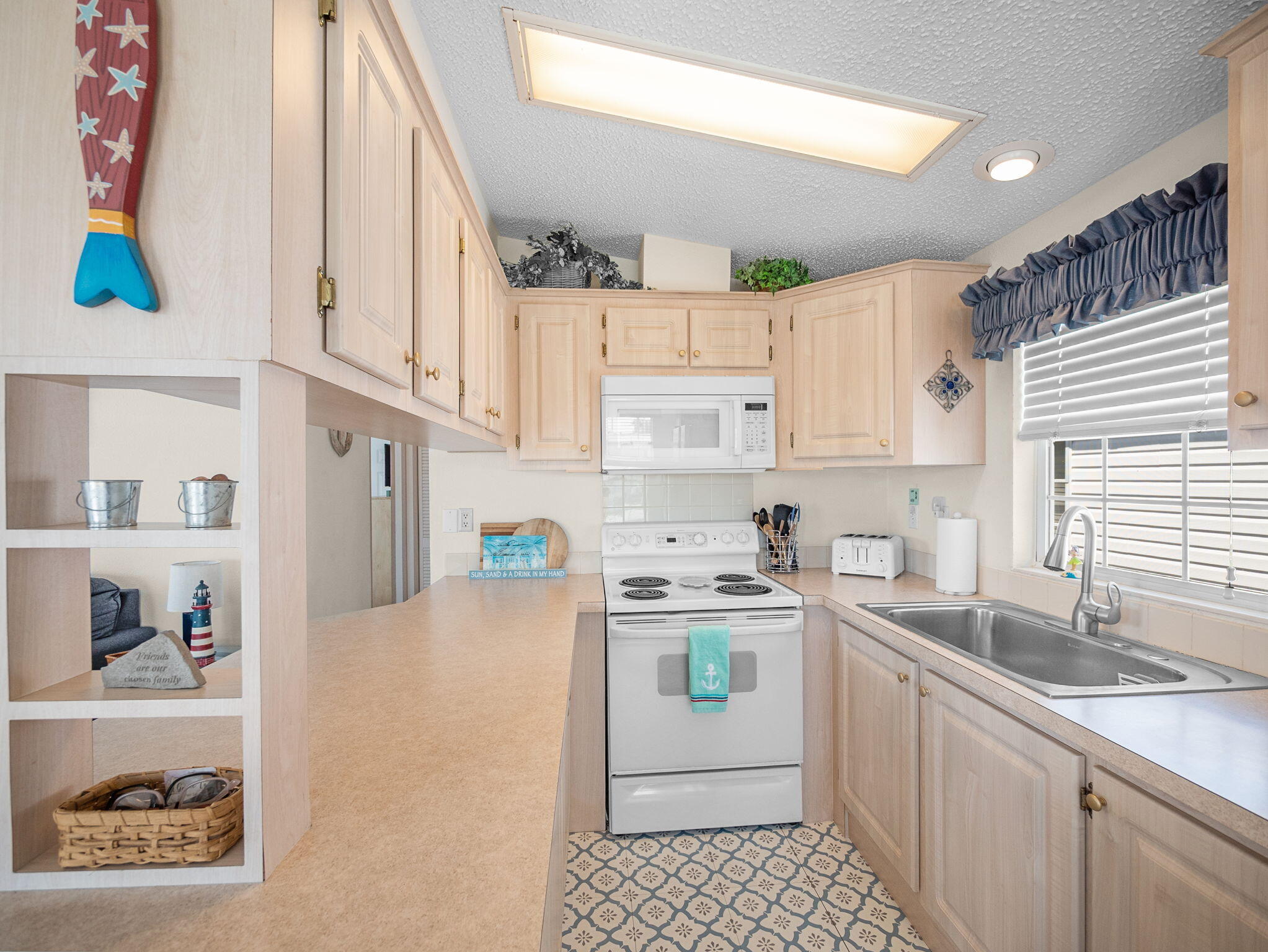 OUTDOOR RESORTS AT NETTLES ISLAND - Residential