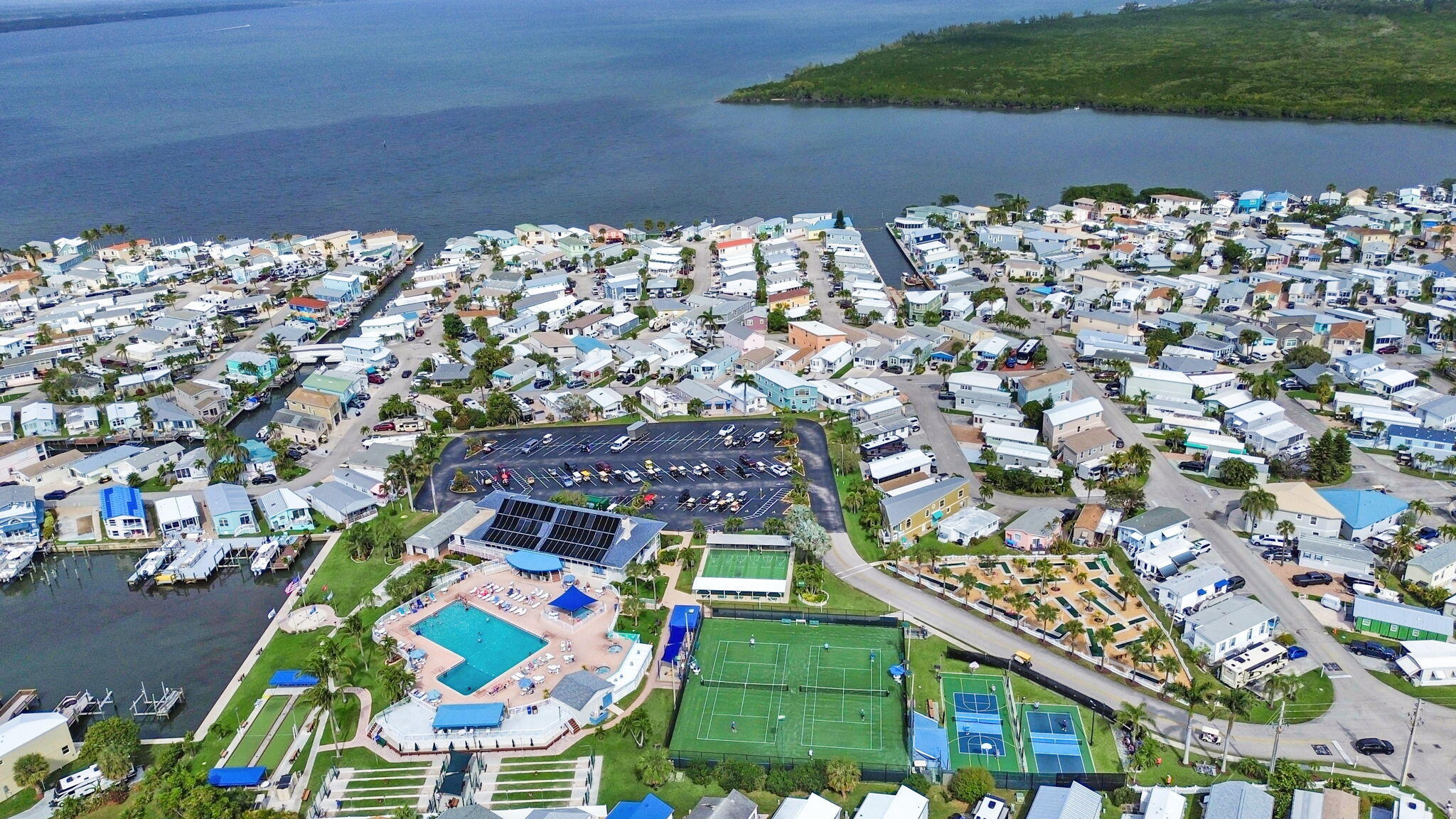 OUTDOOR RESORTS AT NETTLES ISLAND - Residential