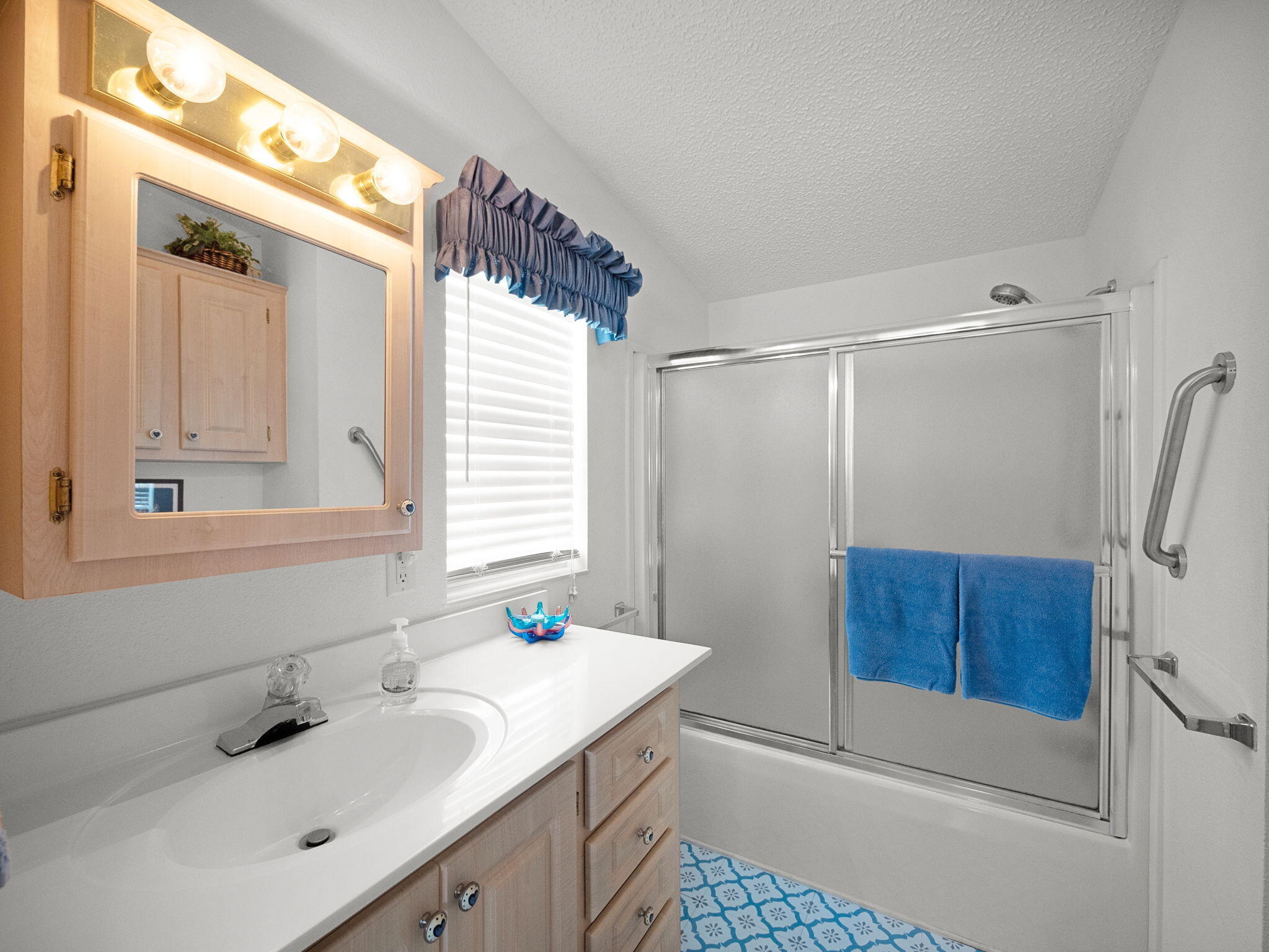 OUTDOOR RESORTS AT NETTLES ISLAND - Residential