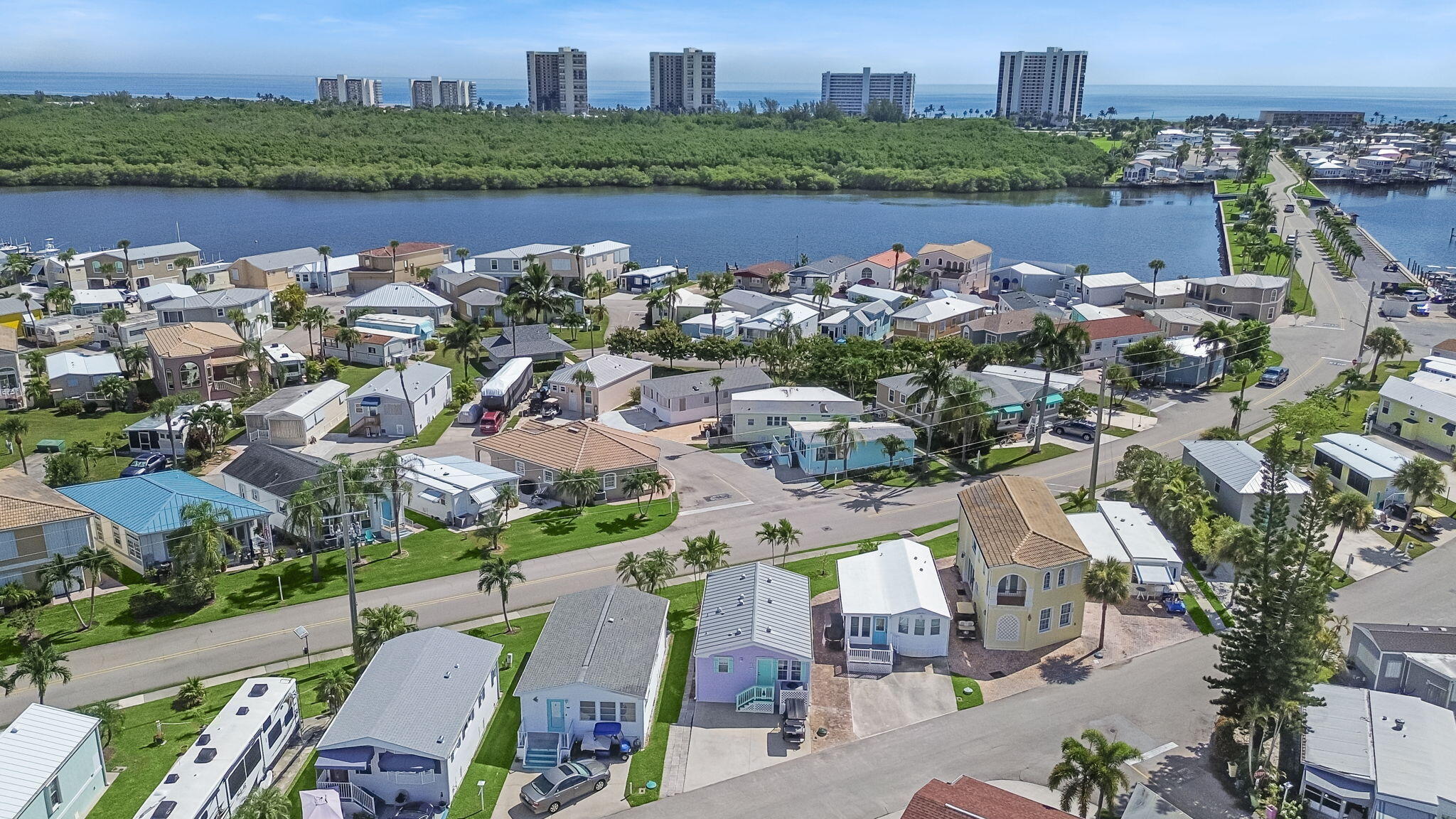 802 Nettles Boulevard